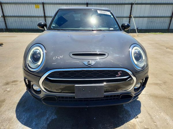 2018 MINI COOPER