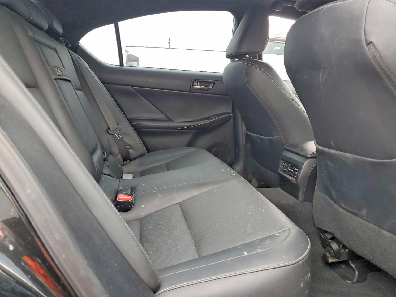 2022 LEXUS IS 300 Premium