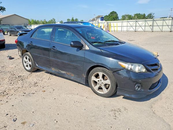 2012 TOYOTA COROLLA