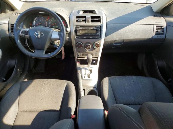 2012 TOYOTA COROLLA