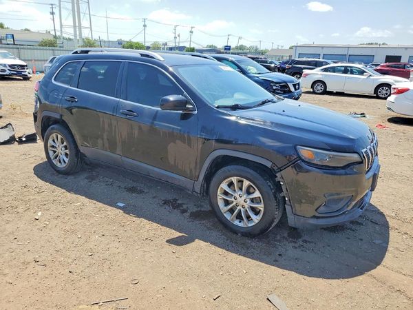 2019 JEEP CHEROKEE LATITUDE FWD