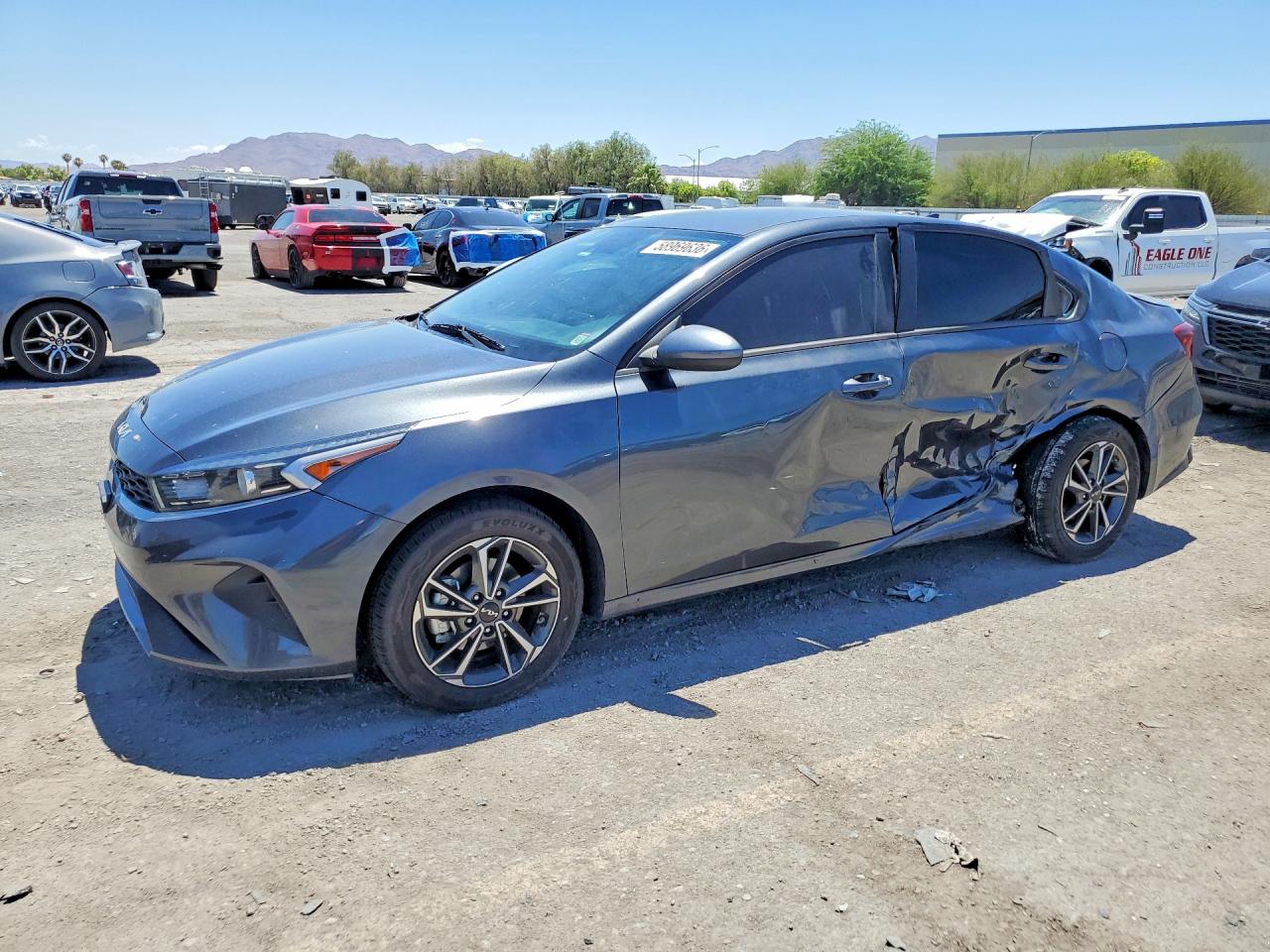 2022 KIA FORTE FE, LXS