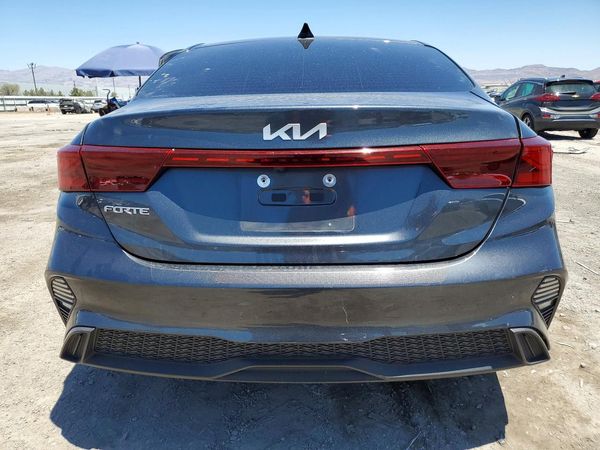 2022 KIA FORTE FE, LXS