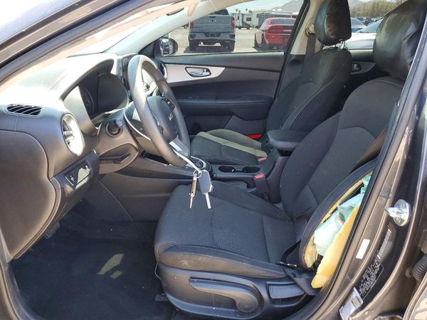2022 KIA FORTE FE, LXS