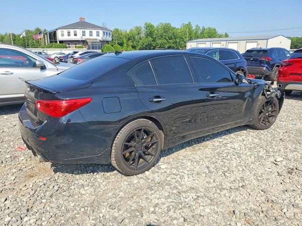 2015 INFINITI Q50