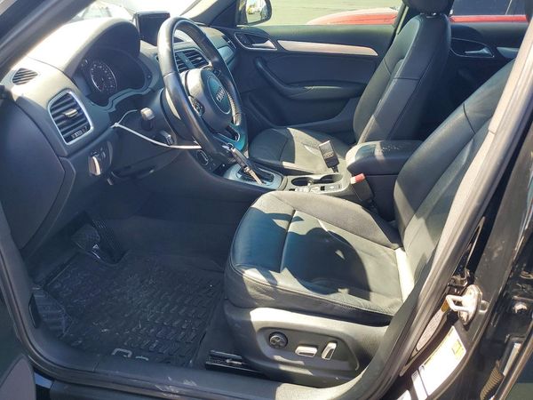 2017 AUDI Q3 Premium Plus