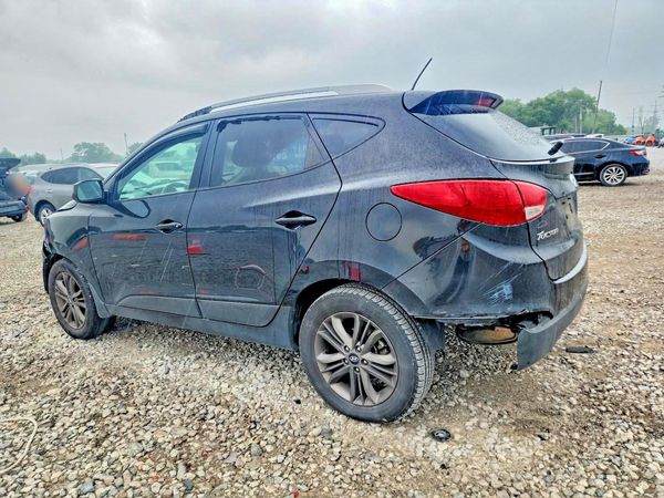 2015 HYUNDAI TUCSON GLS (Middle)