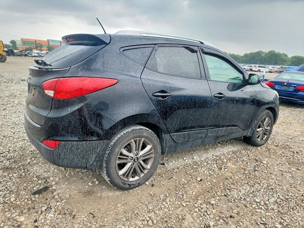 2015 HYUNDAI TUCSON GLS (Middle)