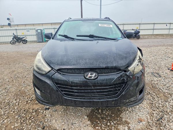 2015 HYUNDAI TUCSON GLS (Middle)