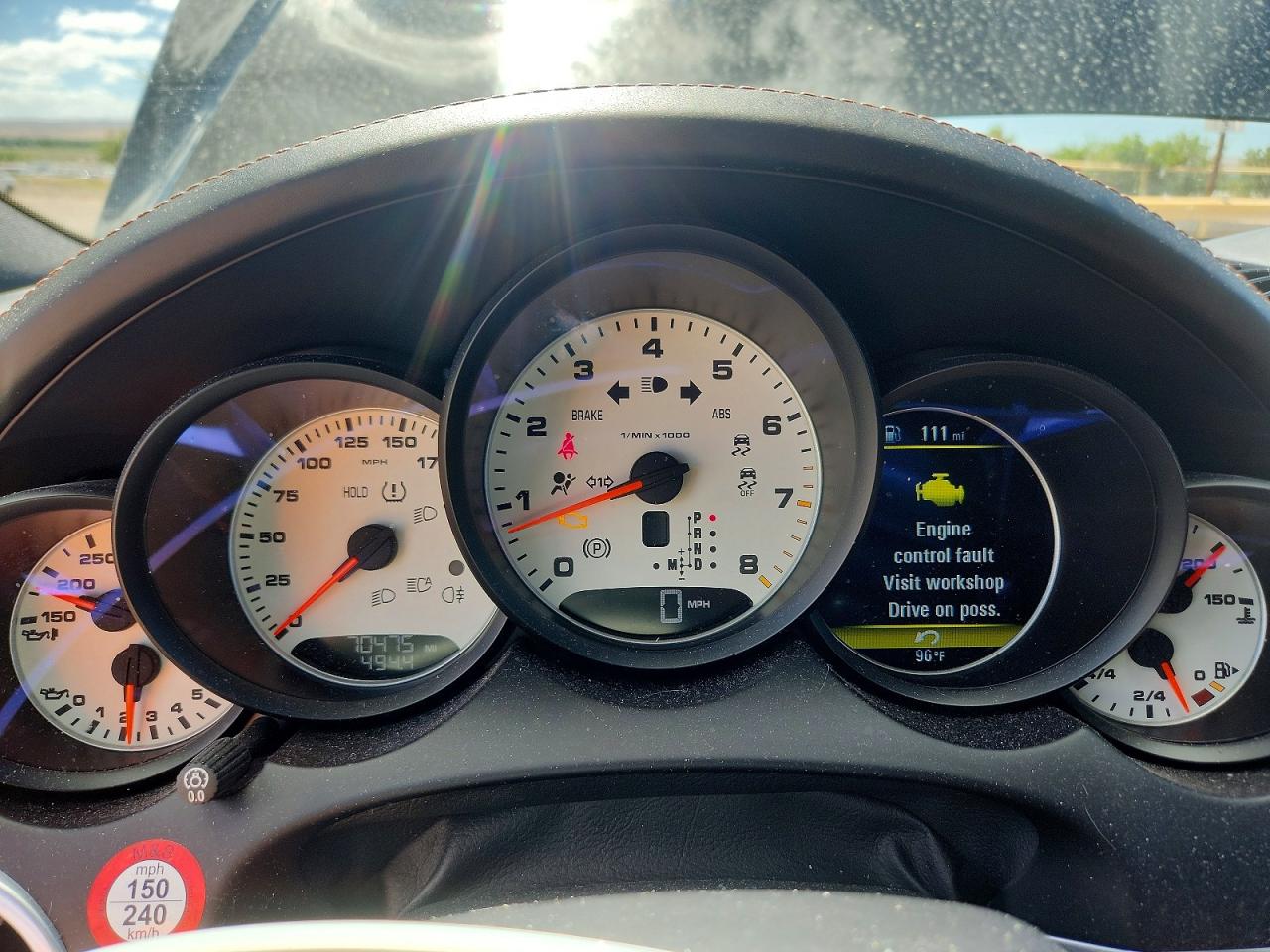 2016 PORSCHE CAYENNE
