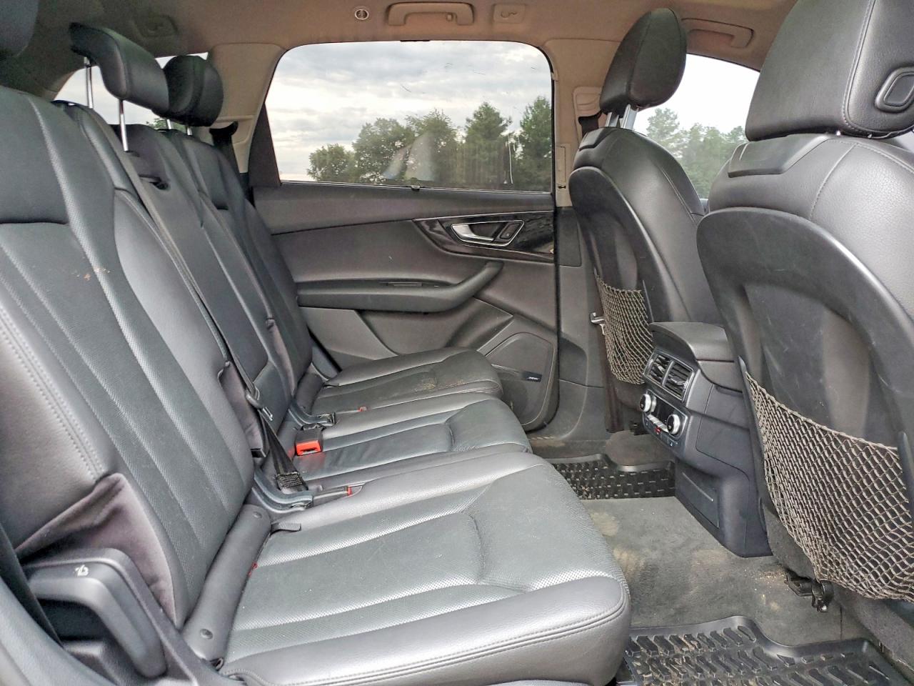 2017 AUDI Q7 quattro Premium Plus