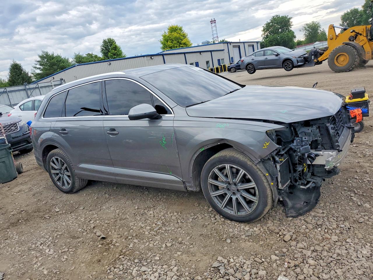 2017 AUDI Q7 quattro Premium Plus