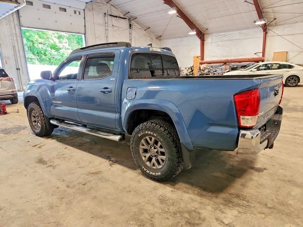 2019 TOYOTA TACOMA SR5