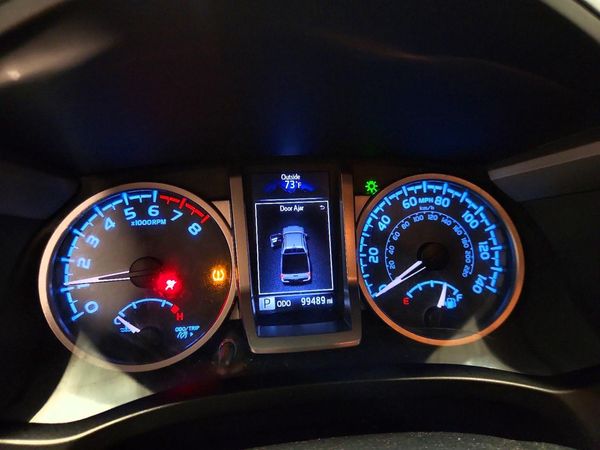 2019 TOYOTA TACOMA SR5