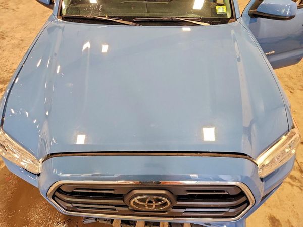 2019 TOYOTA TACOMA SR5