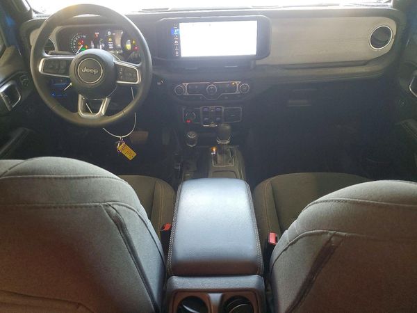 2024 JEEP WRANGLER 4-DOOR SAHARA 4XE