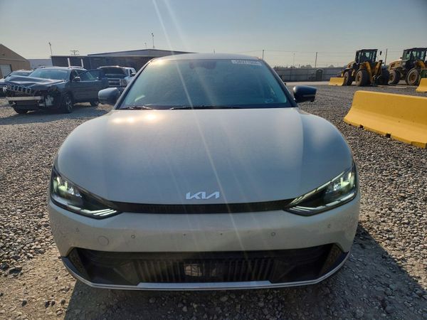 2024 KIA EV6