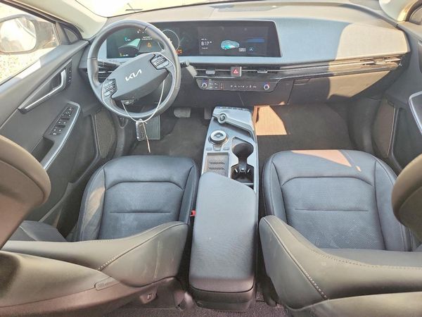 2024 KIA EV6