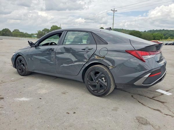 2026 HYUNDAI ELANTRA