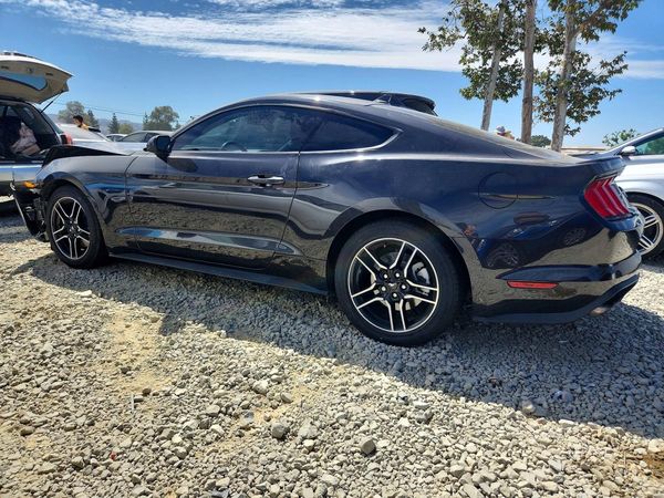 2022 FORD MUSTANG I4 Coupe