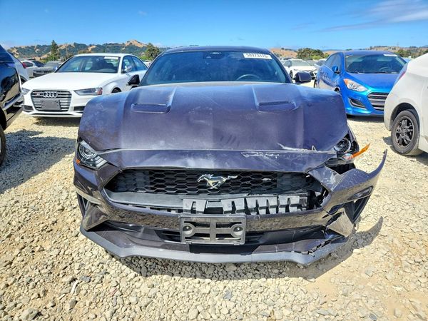 2022 FORD MUSTANG I4 Coupe