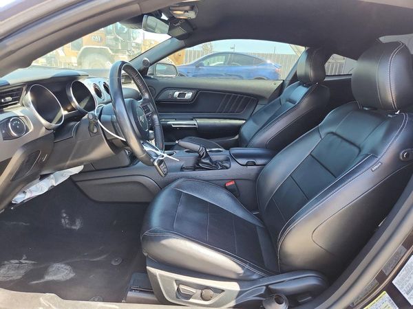 2022 FORD MUSTANG I4 Coupe