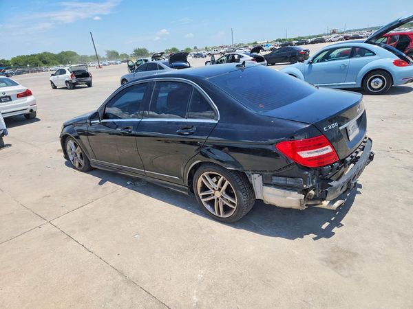 2013 MERCEDES-BENZ C C300
