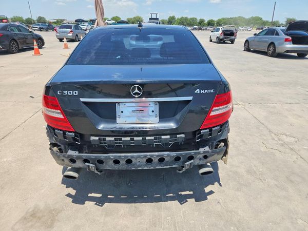 2013 MERCEDES-BENZ C C300