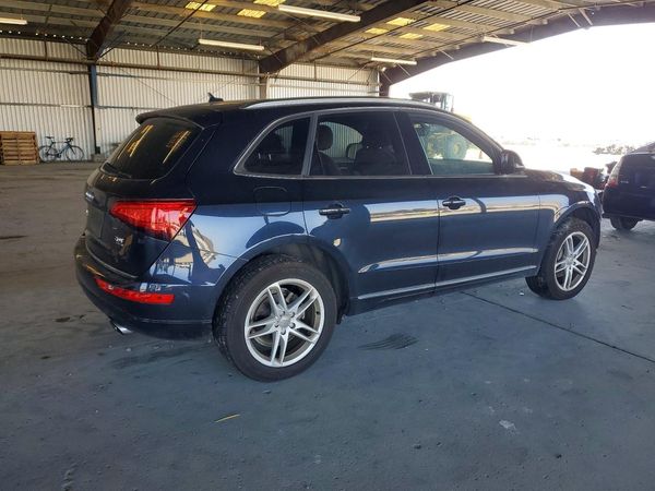 2017 AUDI Q5 quattro Premium