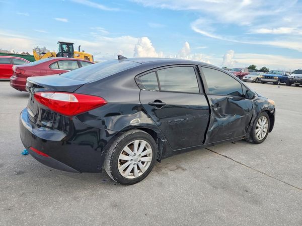 2015 KIA FORTE
