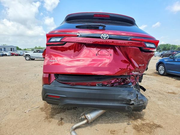 2026 TOYOTA GRAND HIGHLANDER