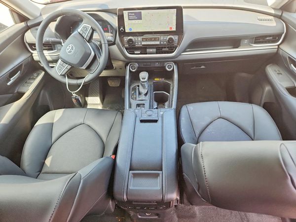 2026 TOYOTA GRAND HIGHLANDER
