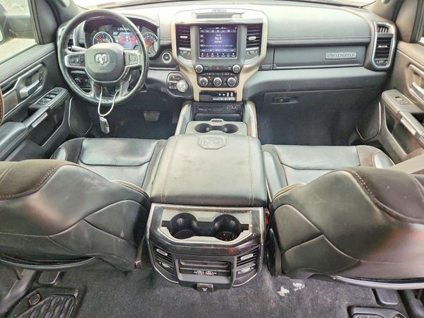 2019 RAM 1500 LARAMIE CREW CAB 4X4