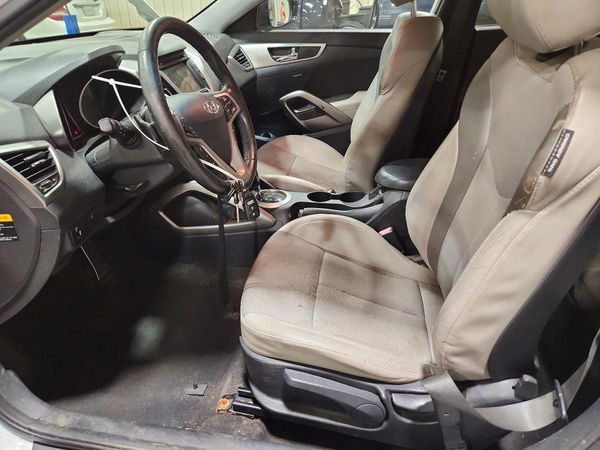 2013 HYUNDAI VELOSTER