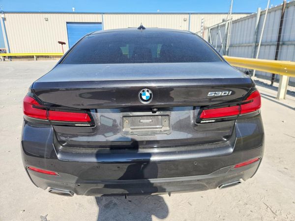 2021 BMW 530
