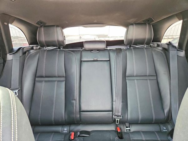2019 LAND ROVER RANGE ROVER VELAR R-Dynamic SE