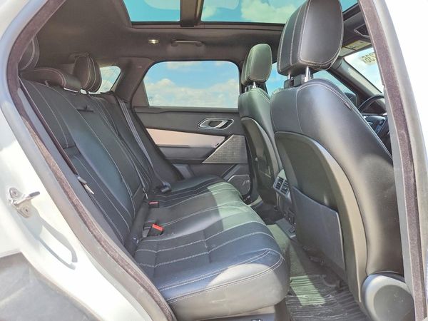 2019 LAND ROVER RANGE ROVER VELAR R-Dynamic SE