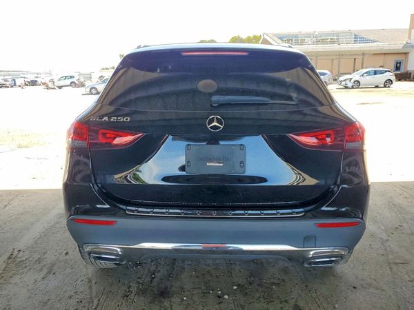 2021 MERCEDES-BENZ GLA GLA250