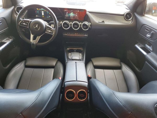 2021 MERCEDES-BENZ GLA GLA250