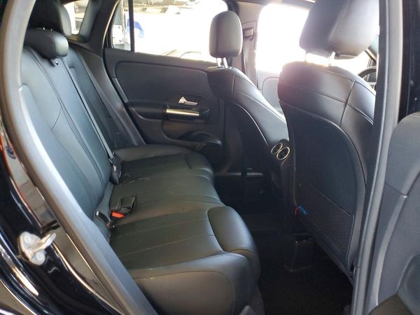 2021 MERCEDES-BENZ GLA GLA250