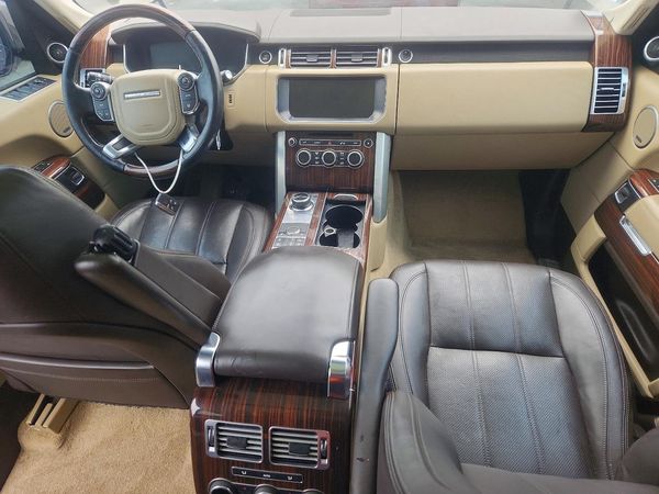2017 LAND ROVER RANGE ROVER HSE
