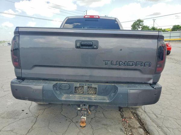 2016 TOYOTA TUNDRA Limited
