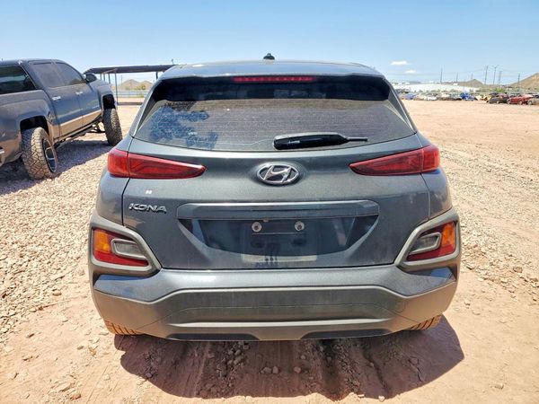 2021 HYUNDAI KONA SE