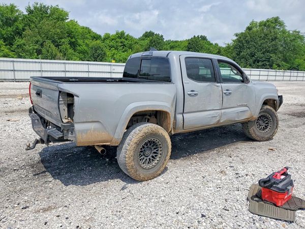 2021 TOYOTA TACOMA SR5