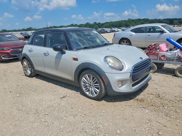 2017 MINI COOPER