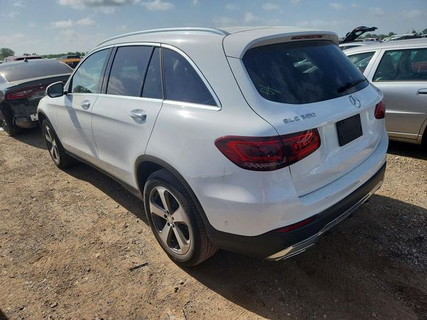 2022 MERCEDES-BENZ GLC GLC300 4MATIC