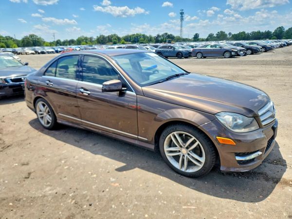 2013 MERCEDES-BENZ C C250