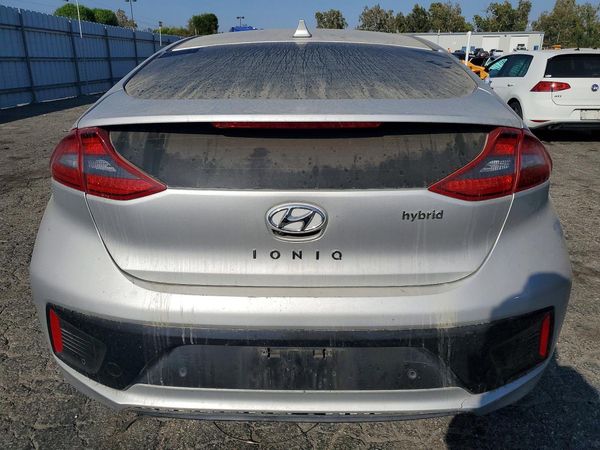 2018 HYUNDAI IONIQ Limited w/Ultimate (HEV)