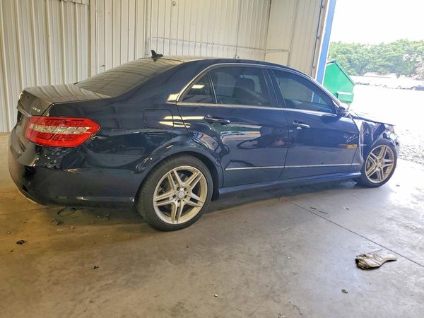 2013 MERCEDES-BENZ E E550 4MATIC