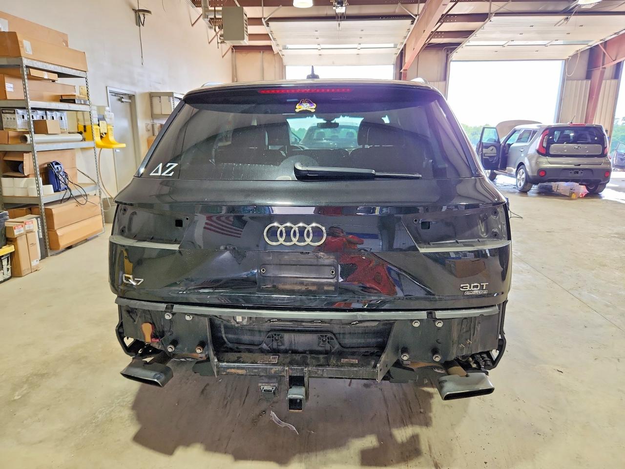 2017 AUDI Q7 quattro Premium Plus